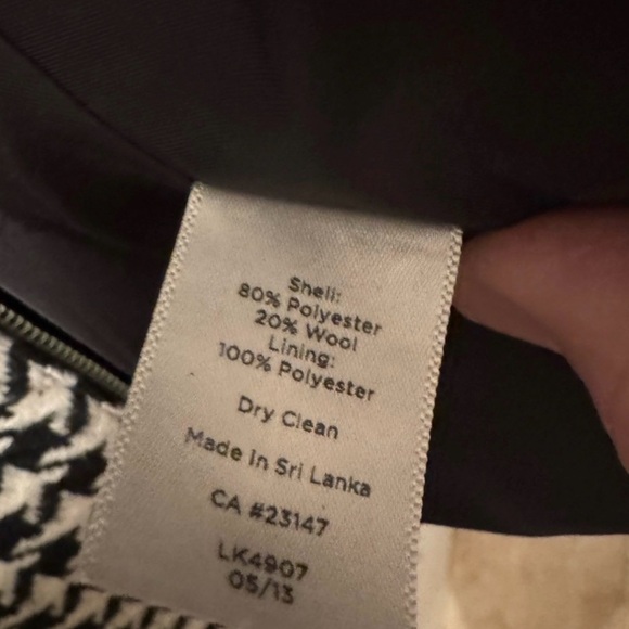 Talbots Wool Blend Black & White Houndstooth Blazer Zip Front lined - Picture 6 of 8